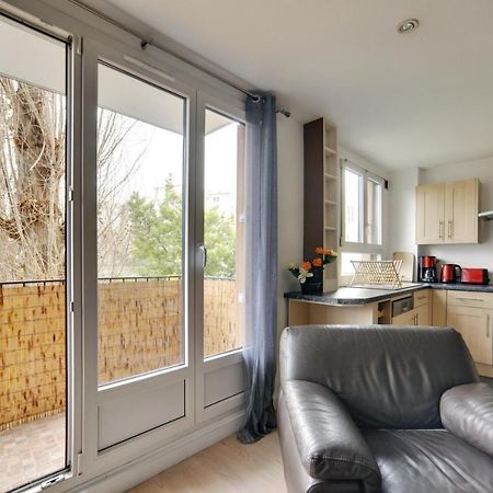 Ferienwohnung Chic Apart With Parking Saint-Denis  Exterior foto