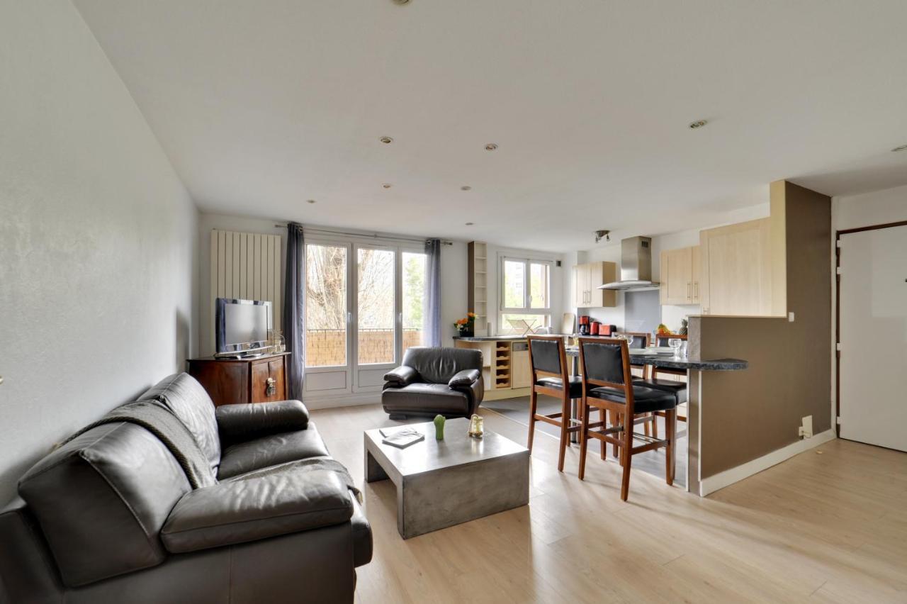 Ferienwohnung Chic Apart With Parking Saint-Denis  Exterior foto